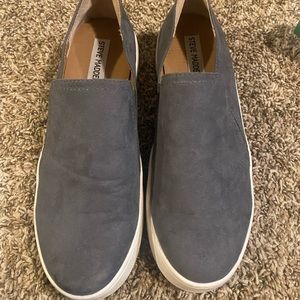 Steve Madden slip on